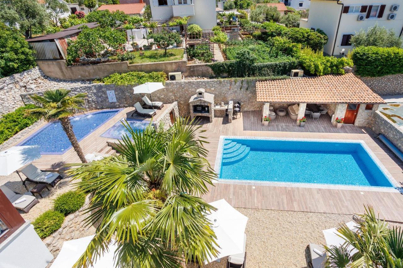Apartments Petra Krk Krk Town Bagian luar foto