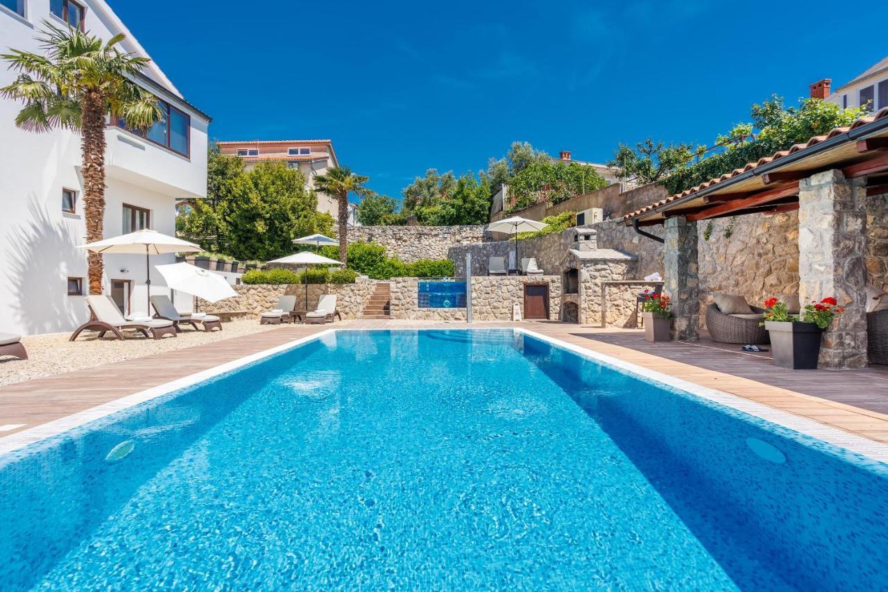 Apartments Petra Krk Krk Town Bagian luar foto