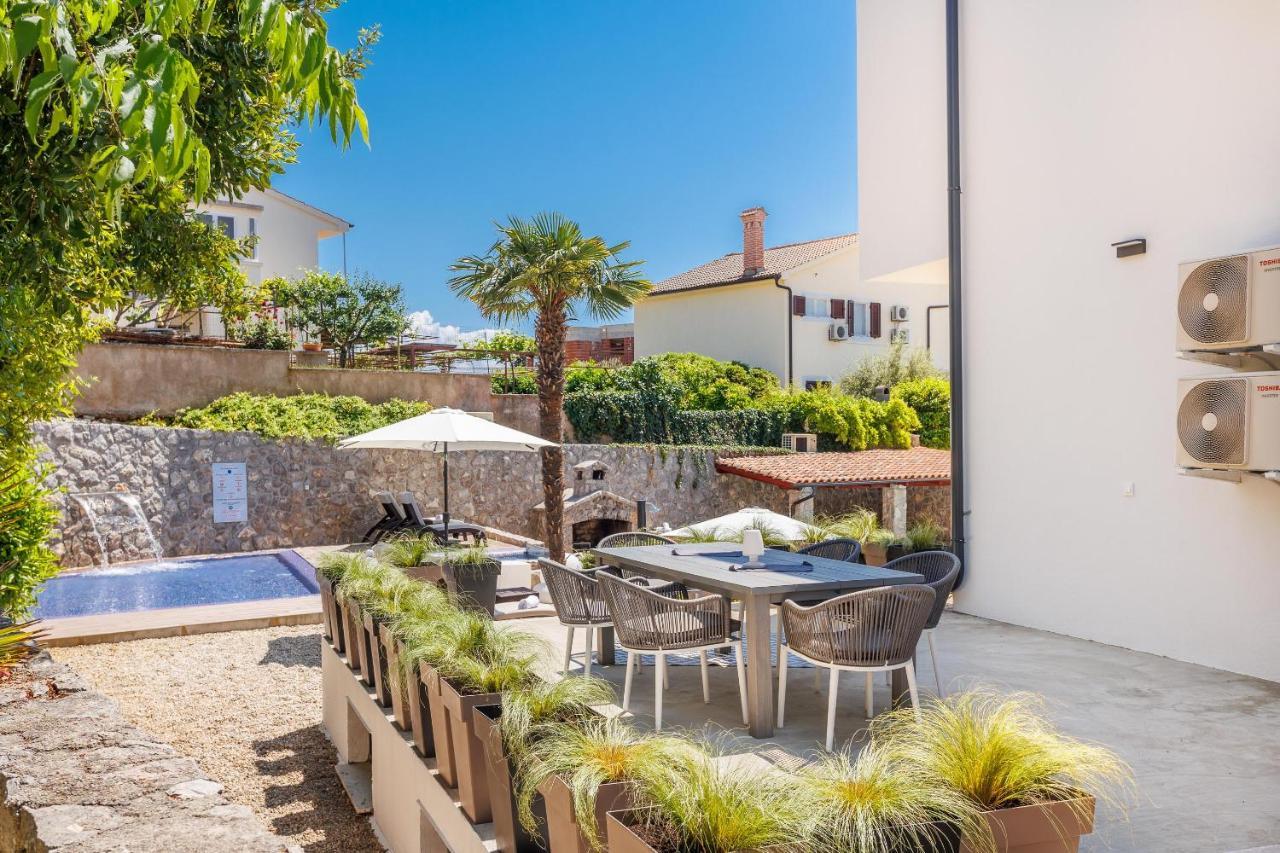 Apartments Petra Krk Krk Town Bagian luar foto